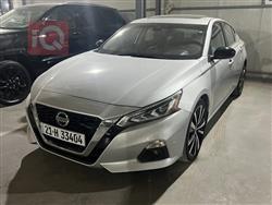 نیسان ئەلتیما